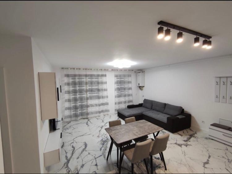 Apartament Apartament Vivo Floreşti Zewnętrze zdjęcie