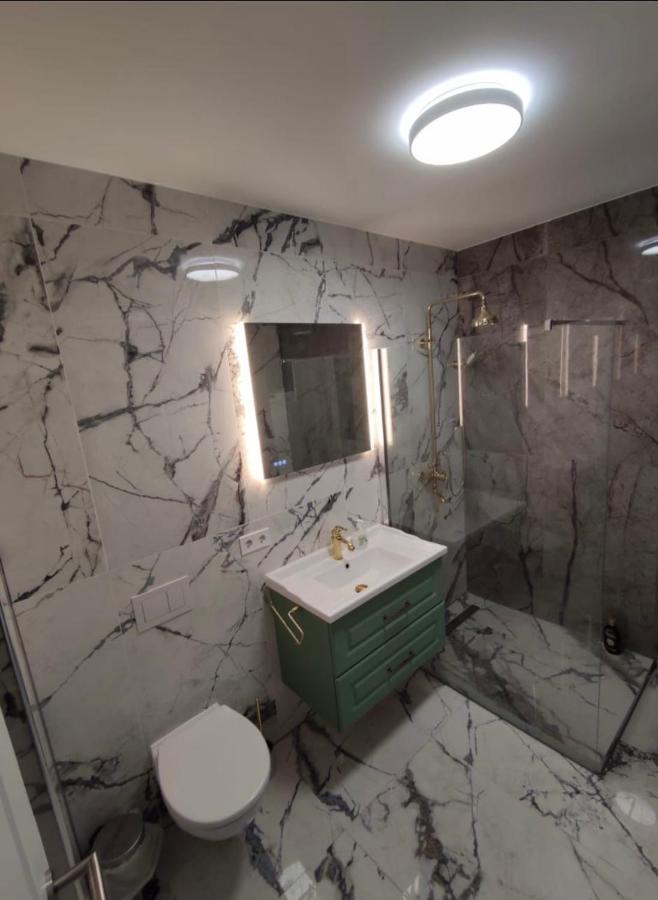 Apartament Apartament Vivo Floreşti Zewnętrze zdjęcie